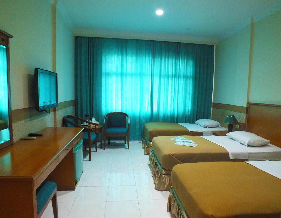 Hotel Puri Kwitang Джакарта Экстерьер фото